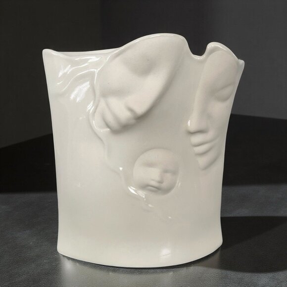 Sara Lund Blue Sky Porcelain - Bisque / White Vase - Father - Mother - Child - Picture 1 of 11